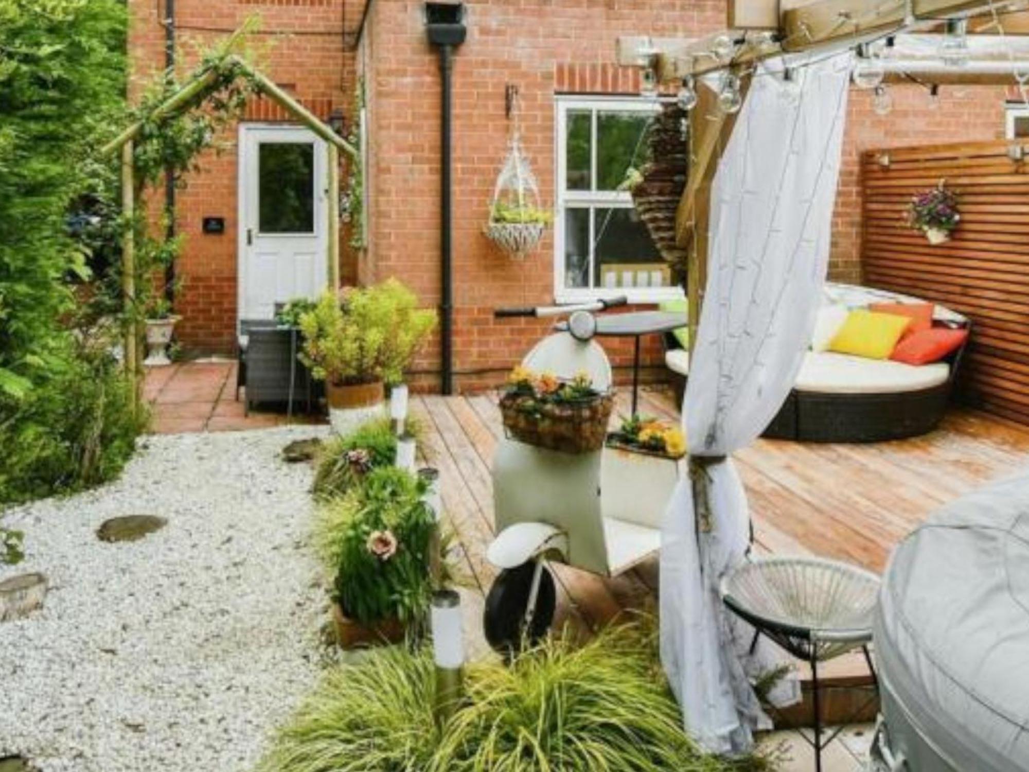 Apartmán Cosy Garden Flat, Private Hot Tub & Four Poster Bed York Exteriér fotografie